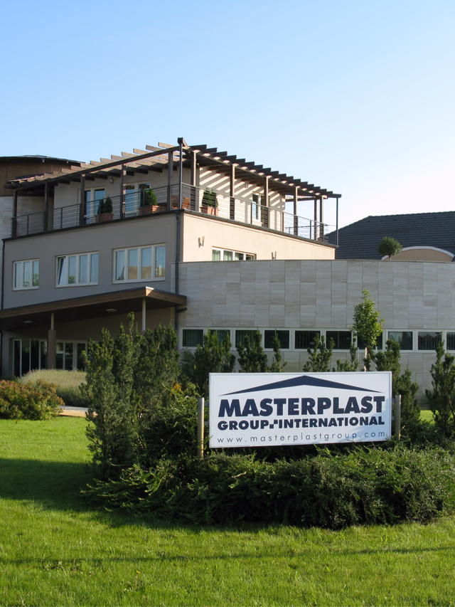 MasterPlast projekt weboldal